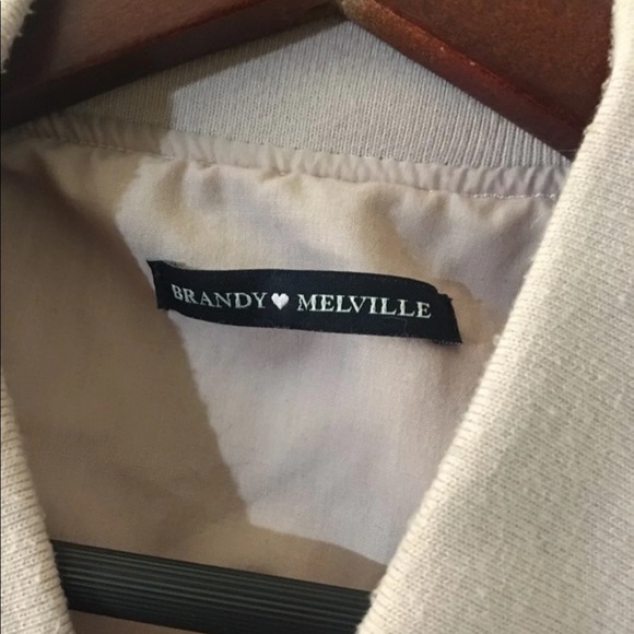 Brandy Melville Bomber Jacket - Picture 2 of 2